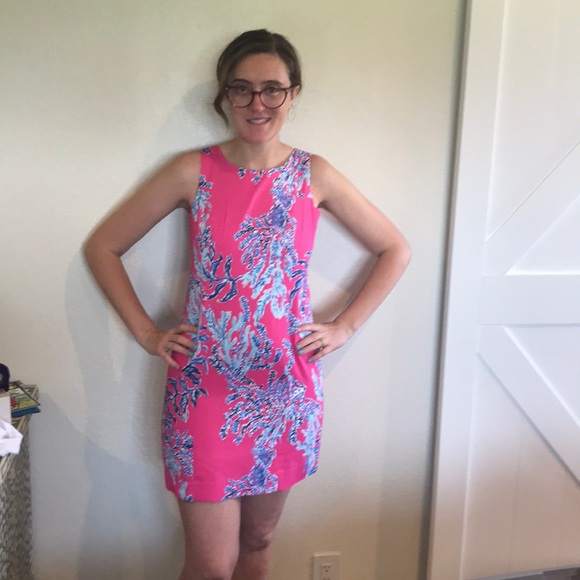 Lily Pulitzer Coral Pink/Blue Shift Dress Size 4 - Picture 2 of 8